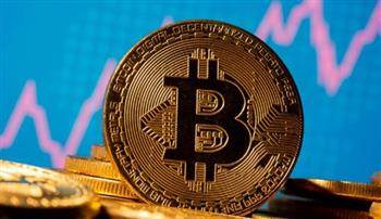   انخفاض عملة "بتكوين" لأدنى مستوياتها منذ أكثر من 3 أشهر