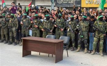   "حماس" تؤكد التزامها بتنفيذ بنود اتفاق وقف إطلاق النار بجميع مراحله وتطالب بالضغط على إسرائيل