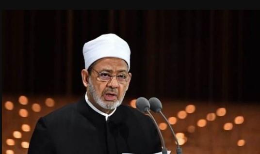 شيخ الأزهر يهنئ الرئيس السيسي والأمة العربية والإسلامية بحلول شهر رمضان