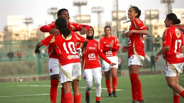 الأهلي يفوز على زد في دوري الكرة النسائية