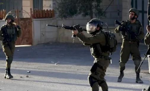 إصابة طفلة فلسطينية بشظايا رصاص الاحتلال في مخيم طولكرم