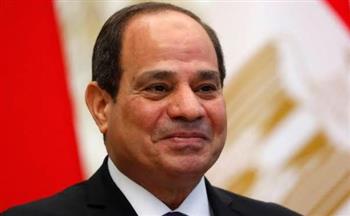   الرئيس السيسى يهنئ "ماهاما" على فوزه في الانتخابات الرئاسية لجمهورية غانا