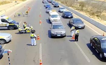 خلال 24 ساعة.. رادار المرور يلتقط 1120 سيارة تسير بسرعات جنونية 