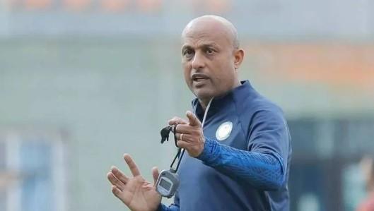 طارق مصطفى يطالب بصفقات للبنك الأهلي بعد فشل مفاوضات بوبو