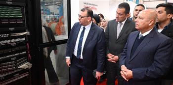   وزير الصناعة يفتتح مصنع شركة السويدي لكابلات الاتصالات 