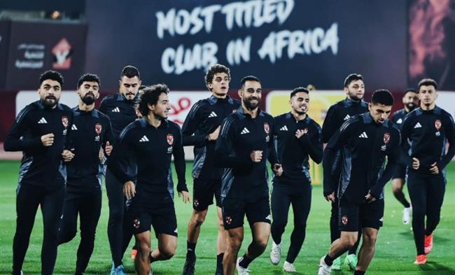 الأهلي يختتم تدريباته استعدادا لمباراة بتروجيت في الدوري