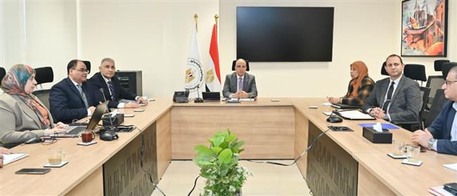 وزير الري يتابع إزالة التعديات على مجرى نهر النيل