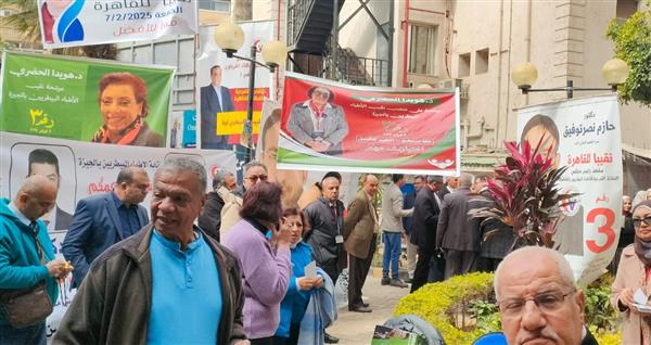 تزايد الإقبال على انتخابات الأطباء البيطريين بفرعيتي القاهرة والجيزة