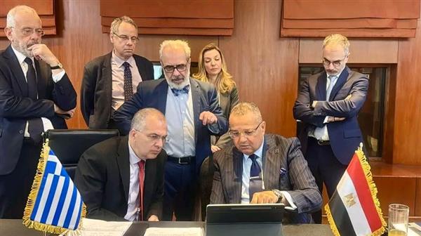 محافظ جنوب سيناء يستقبل وفد يوناني رفيع المستوى للتأكيد على الشراكة التاريخية