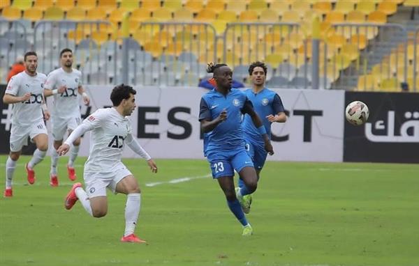 الدوري المصري .. بيراميدز يخطف الصدارة من جديد بعد الفوز على سموحه