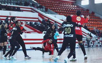   الأهلي يتفوق على الزمالك في دوري سيدات اليد ويواصل صدارة الترتيب