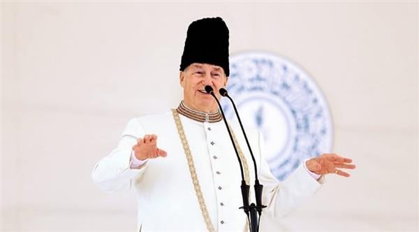 زعيم الطائفة الإسماعيلية.. من هو الأمير كريم أغاخان؟