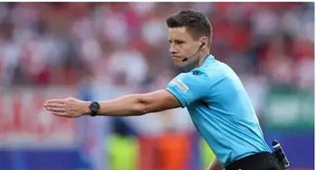   الألماني دانيال زيبرت حكما لمباراة يوفنتوس وإيندهوفن في دوري أبطال أوروبا