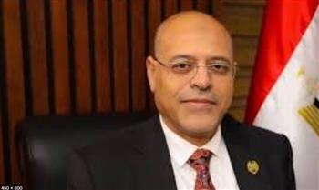   وزير العمل: تطبيق الحد الأدنى للأجور بالقطاع الخاص أمر حتمي ولن يكون به استثناءات