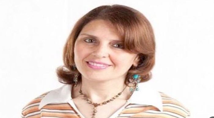 الناقدة فايزة هنداوي: العديد من المسلسلات الدرامية تمط الأحداث دون فائدة