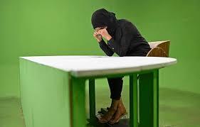   في يوم المرأة العالمي.. هل تحصل المرأة الصماء على حقوقها؟