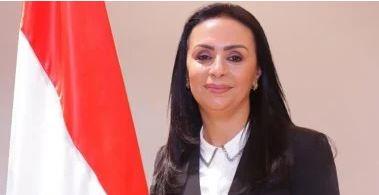 وزيرة التضامن توجه بتوفير وحدة سكنية لأسرة طفلة الشرقية