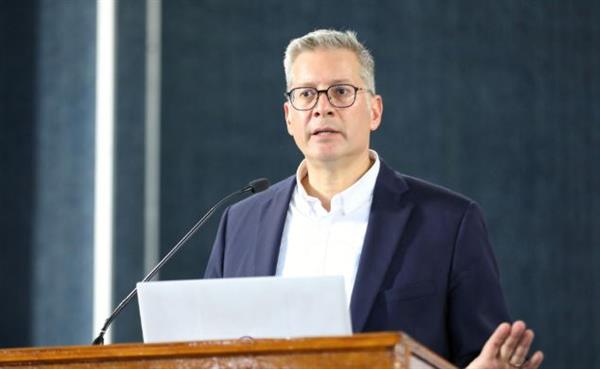 مصر تستأجر وحدة تغييز عائمة في ألمانيا