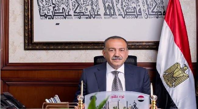 محافظ أسيوط يبحث آلية دعم برنامج مكافحة عمل الأطفال