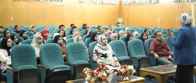 لقاء حواري بـ"إعلام قنا" يناقش محاربة الشائعات