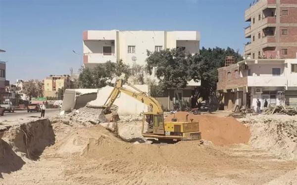 بدء تنفيذ أعمال إنشاء 5 عمارات بإجمالي 80 شقة سكنية بشارع باتا بالغردقة