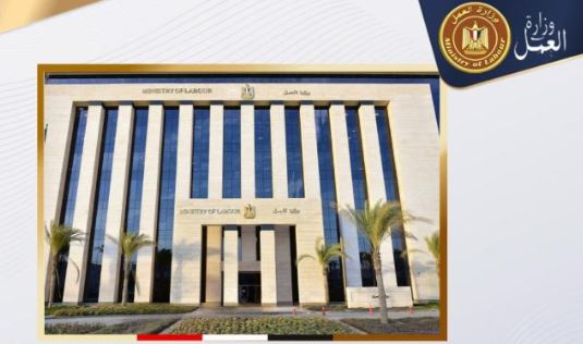 وزير العمل يعلن عن توفير 10 فرص عمل على مهنة "غسيل وتشحيم" في شركة لبنانية