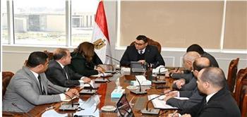 وزير الإسكان يوجه  بالبدء في طرح 400 ألف وحدة سكنية في أقرب وقت ممكن