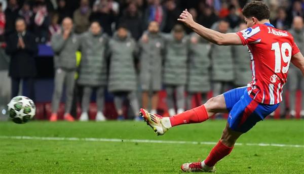 نجم أتليتكو مدريد: الخروج من دوري الأبطال مؤلم