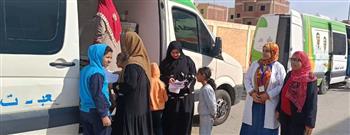   محافظ الجيزة: إجراء الكشف الطبي على ١١ ألفًا و ٨٧٤ مواطنًا من خلال ١٢ قافلة علاجية شاملة 