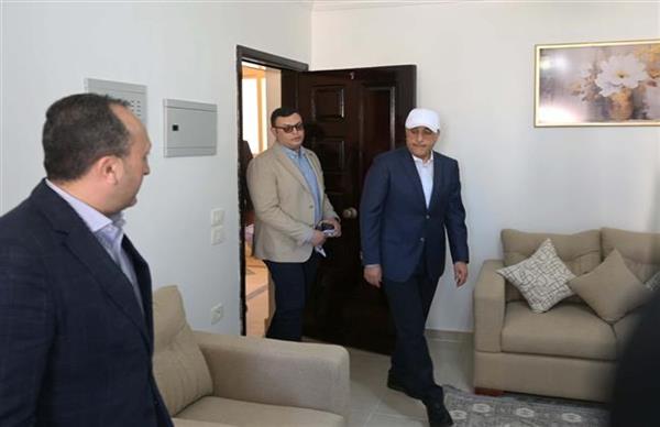 رئيس الوزراء يتفقد نماذج وحدات سكنية ضمن المبادرة الرئاسية "سكن لكل المصريين"