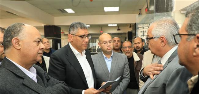 محافظ الجيزة يتابع موقف ملفات التصالح والتقنين والخطة الاستثمارية بكرداسة