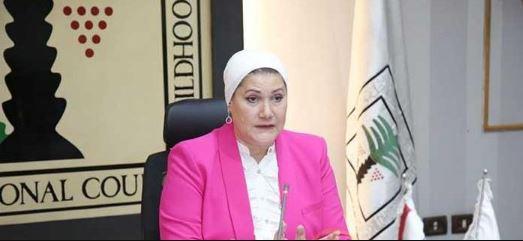 "الطفولة والأمومة" يبلغ النائب العام في واقعة العثور على طفلة تركتها والدتها بالتجمع الخامس
