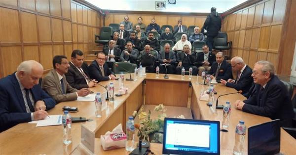 "رجال أعمال إسكندرية" تُناقش مع مُستشار رئيس الضرائب التشريعات الضريبية الجديدة