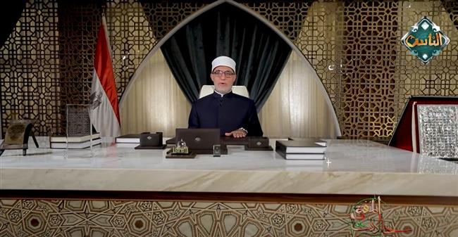 مفتي الجمهورية: التفريق بين الشريعة والفقه ضرورة لمواجهة التطرف والانفلات 