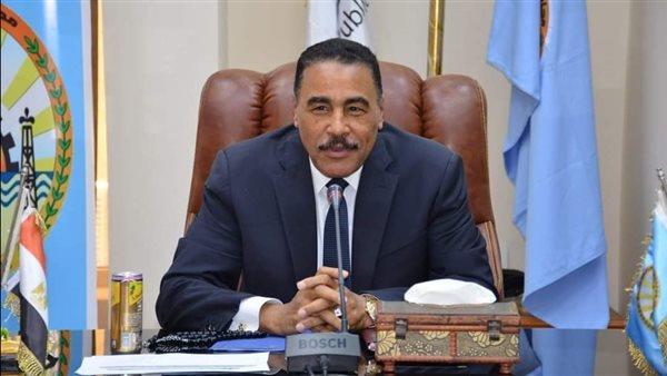 محافظ مطروح يعتمد نتيجة مسابقة الوظائف الإشرافية بالتربية والتعليم