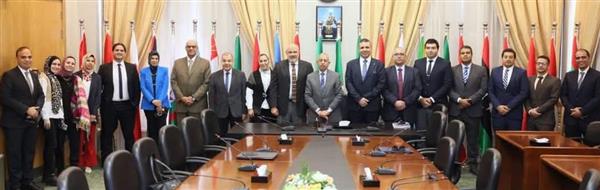 الأكاديمية العربية تدشن مجلتين جديدتين