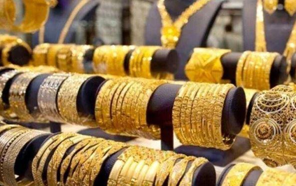 الذهب يكسر حاجز 3 آلاف دولار للأوقية بسبب السياسات التجارية لـ ترامب