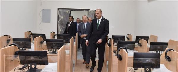 وزير العمل يتفقد مركز التدريب الجديد بمنطقة الحجاز..ويوجه بسرعة الإنتهاء من تجهيزاته