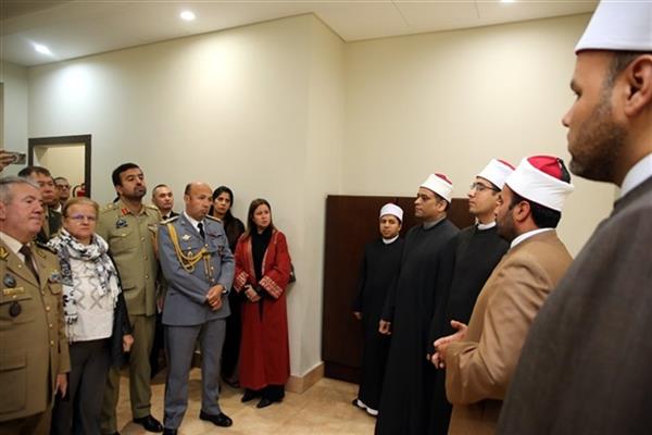 القوات المسلحة تنظم زيارة للملحقين العسكريين المعتمدين إلى مشيخة الأزهر الشريف ودار الإفتاء المصرية