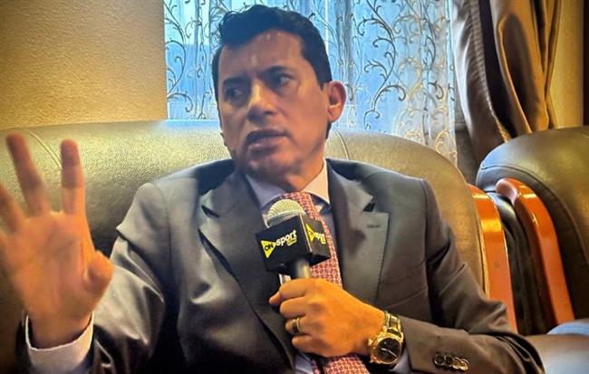 وزير الرياضة: يجب على النادي الأهلي تحمل قراره.. والوزارة ليست طرفا
