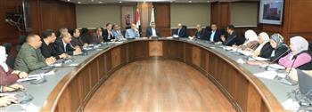 محافظ الجيزة يبحث شكاوى مواطني أحياء الهرم وكرداسة ومنشأة القناطر