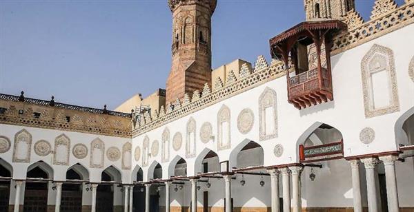 لماذا أغلق صلاح الدين الأيوبي الأزهر لمدة 100 عام؟.. فيديو