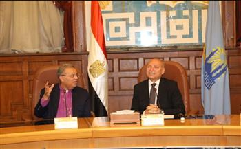   محافظ القاهرة يستقبل رئيس الطائفة الإنجيلية والوفد المرافق له