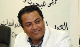 نصر عبده: علموا أولادكم أن عودة طابا عيدا يجب أن نحتفل به