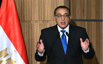   رئيس الوزراء يتابع الجهود الحكومية في ملف تحلية مياه البحر