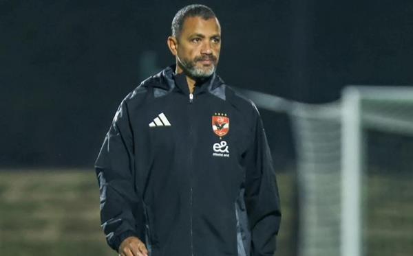 سامي قمصان يعلن تشكيل الأهلي لمواجهة إنبي في كأس العاصمة