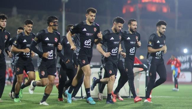 الأهلي يواصل تدريباته لمواجهة طلائع الجيش في كأس العاصمة