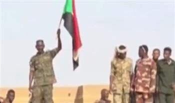   لحظة فارقة في تاريخ السودان.. الجيش السوداني يرفع راية النصر فوق القصر الجمهوري