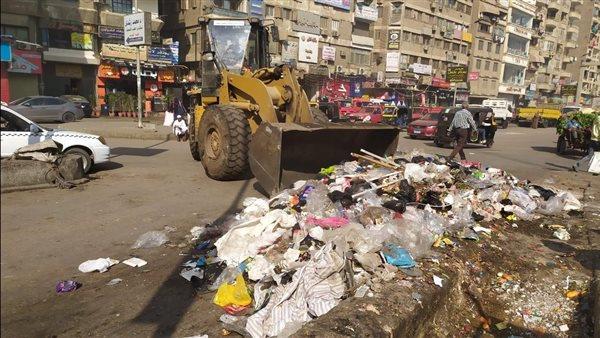 تكثيف حملات النظافة ورفع المخلفات من طرق ومحاور الجيزة