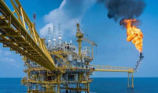 الغاز الطبيعي الفائز الأكبر من طفرة الذكاء الاصطناعي